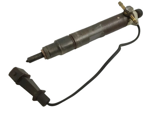 Golf bora fuel injector - bora,